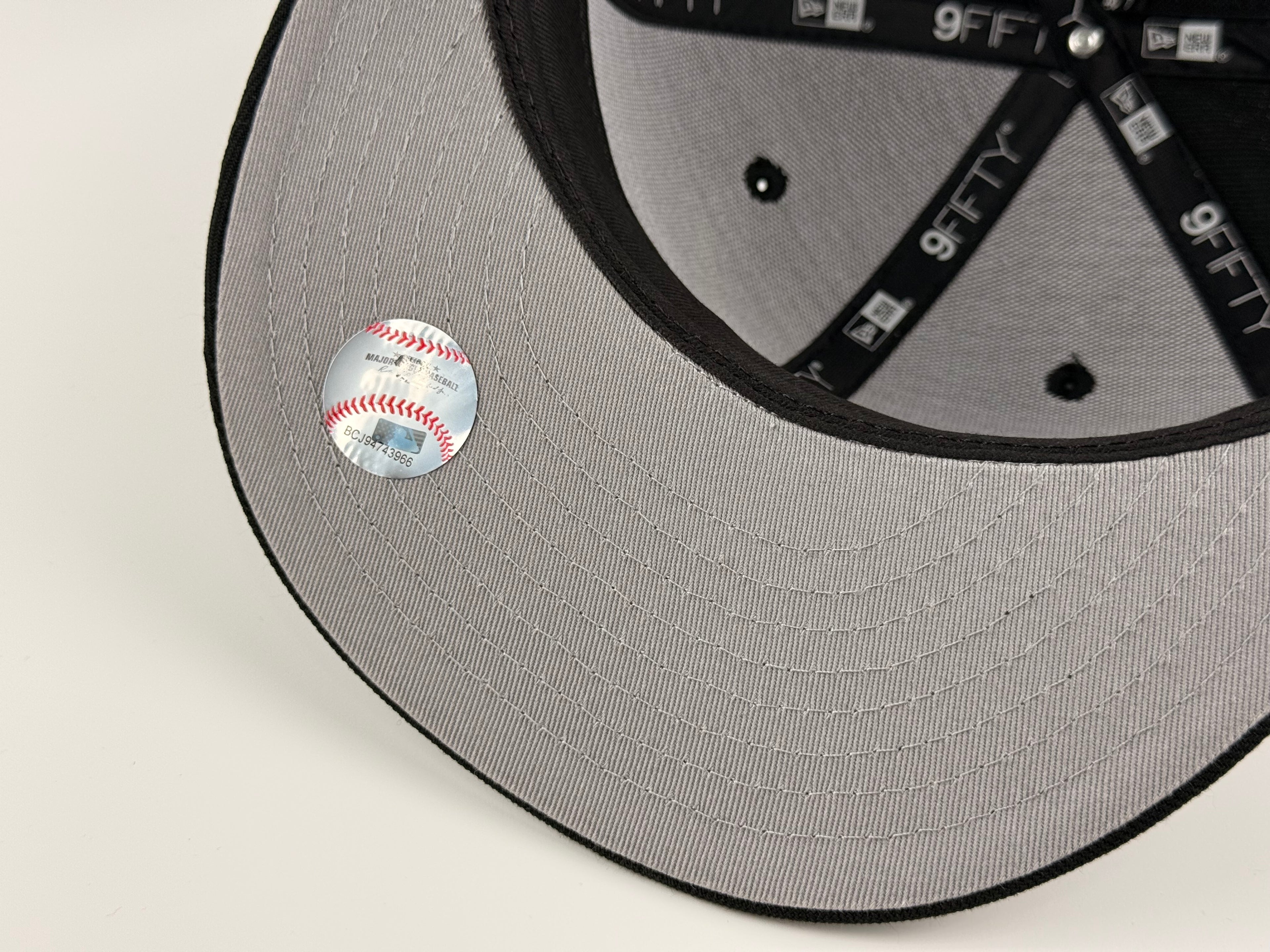 San Diego Padres Swinging Friar New Era 950 Snapback Black