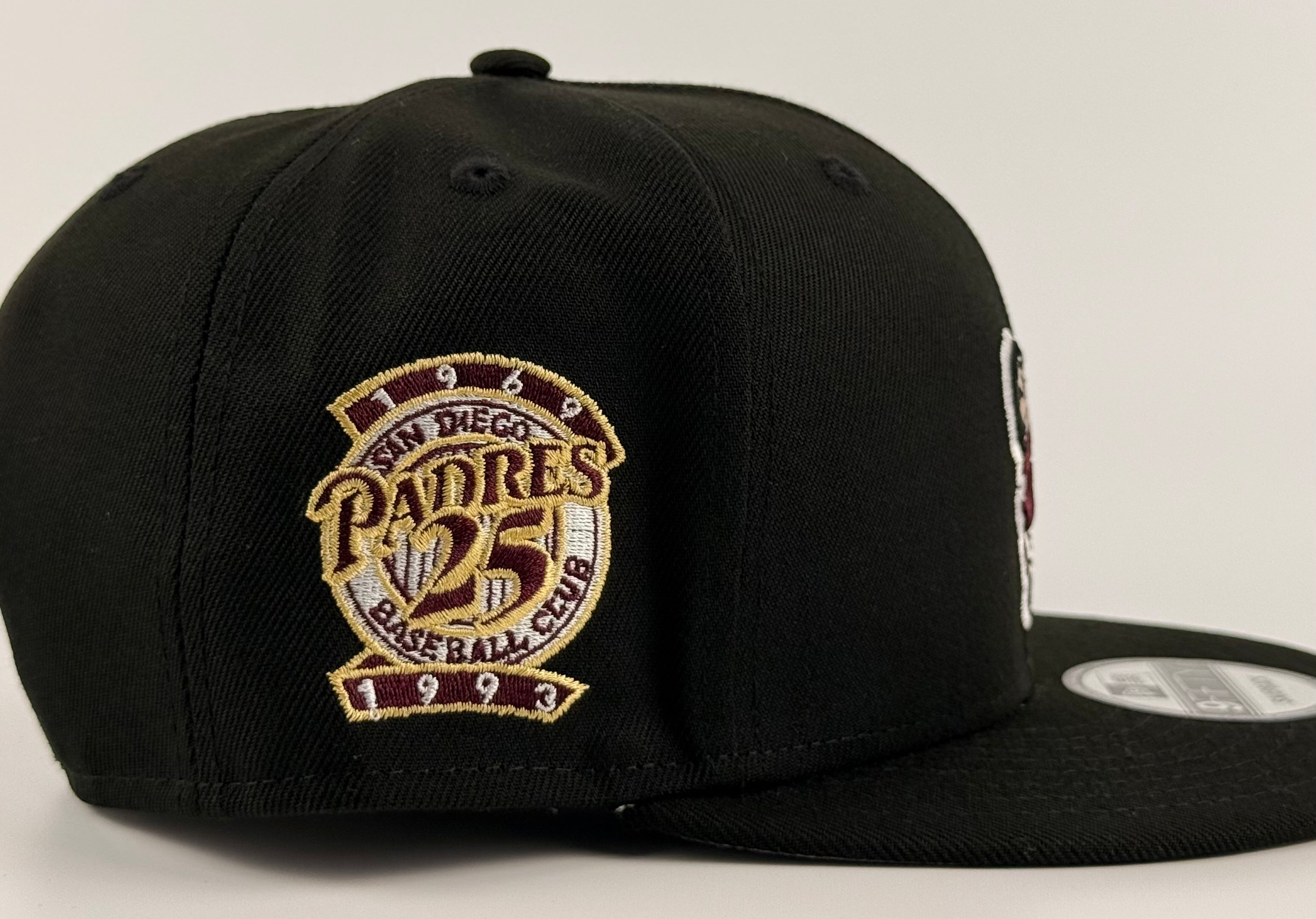 San Diego Padres Swinging Friar New Era 950 Snapback Black
