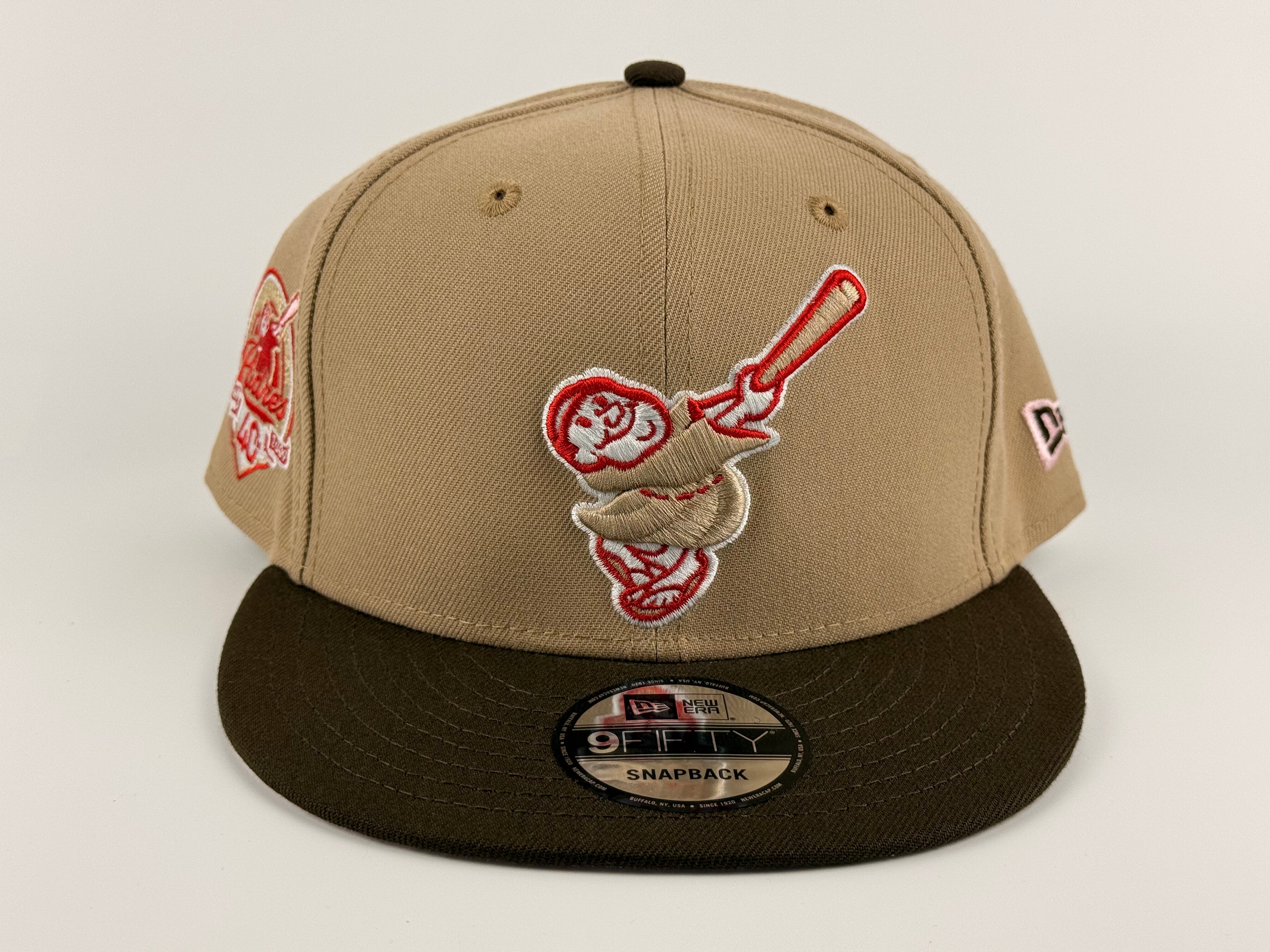 San Diego Padres Swinging Friar New Era 950 Snapback Khaki Crown/Brown Brim