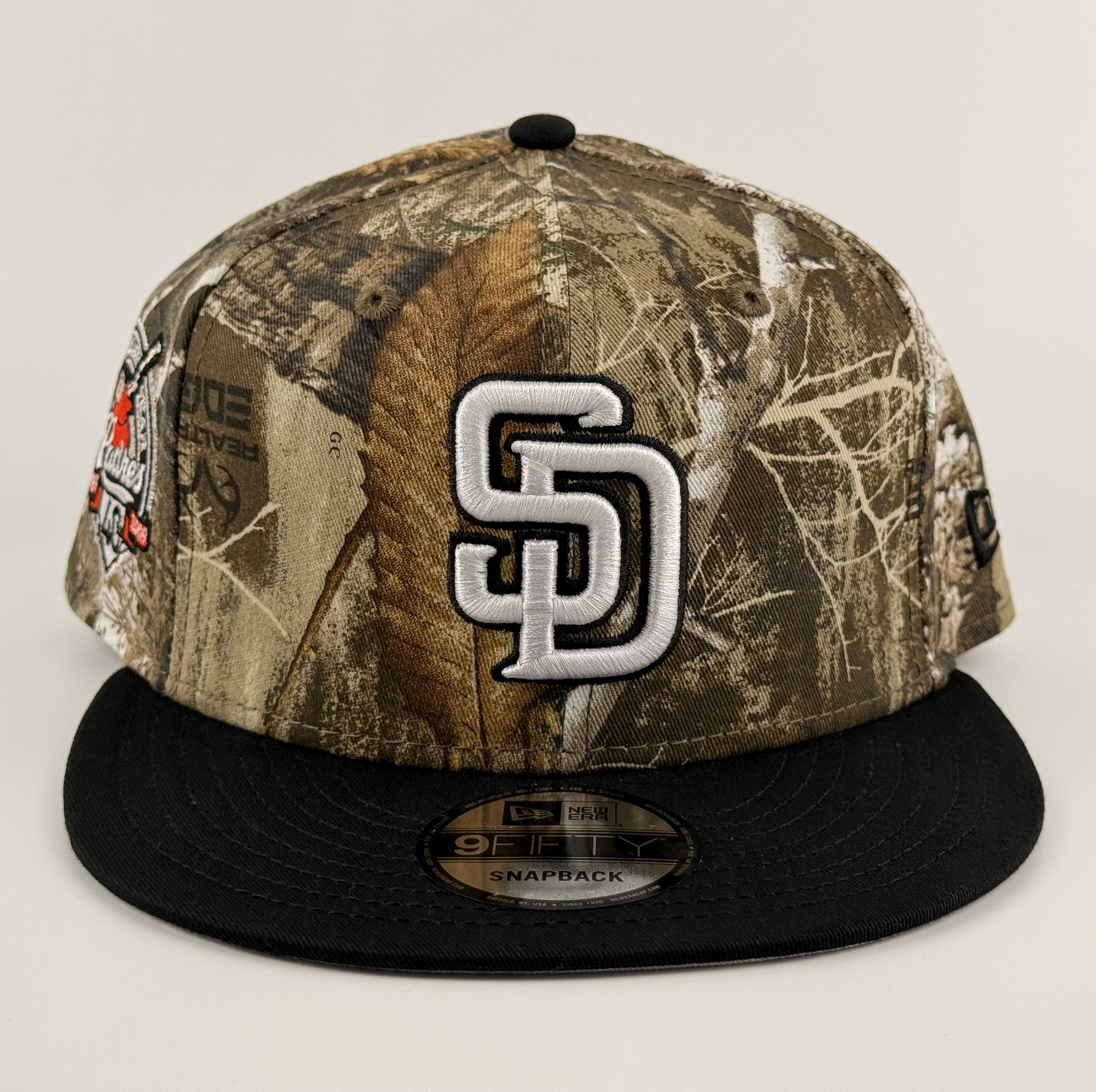 San Diego Padres New Era 950 Snapback Real Tree Camo