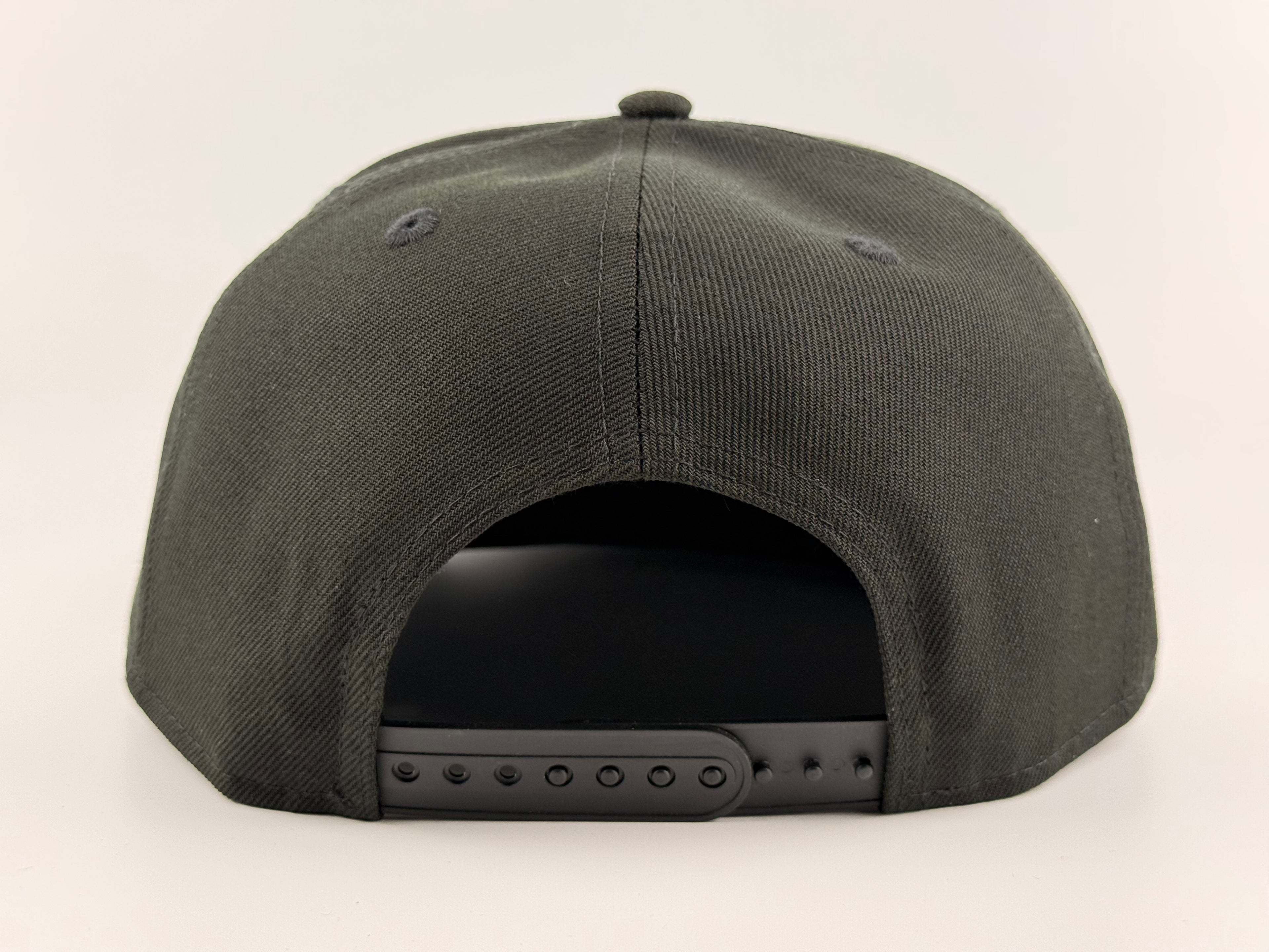 San Diego Padres Swinging Friar New Era 950 Snapback Black