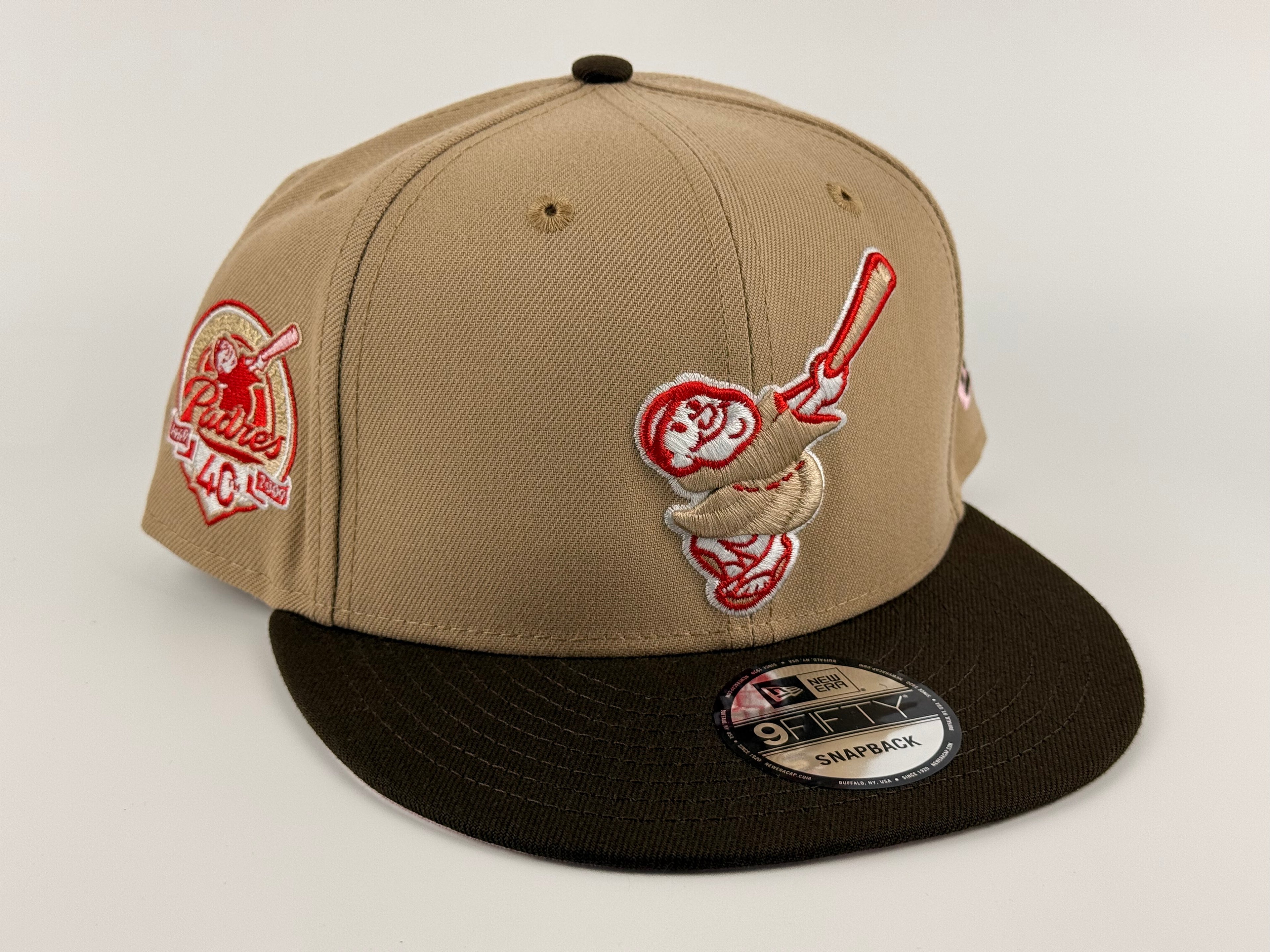 San Diego Padres Swinging Friar New Era 950 Snapback Khaki Crown/Brown Brim