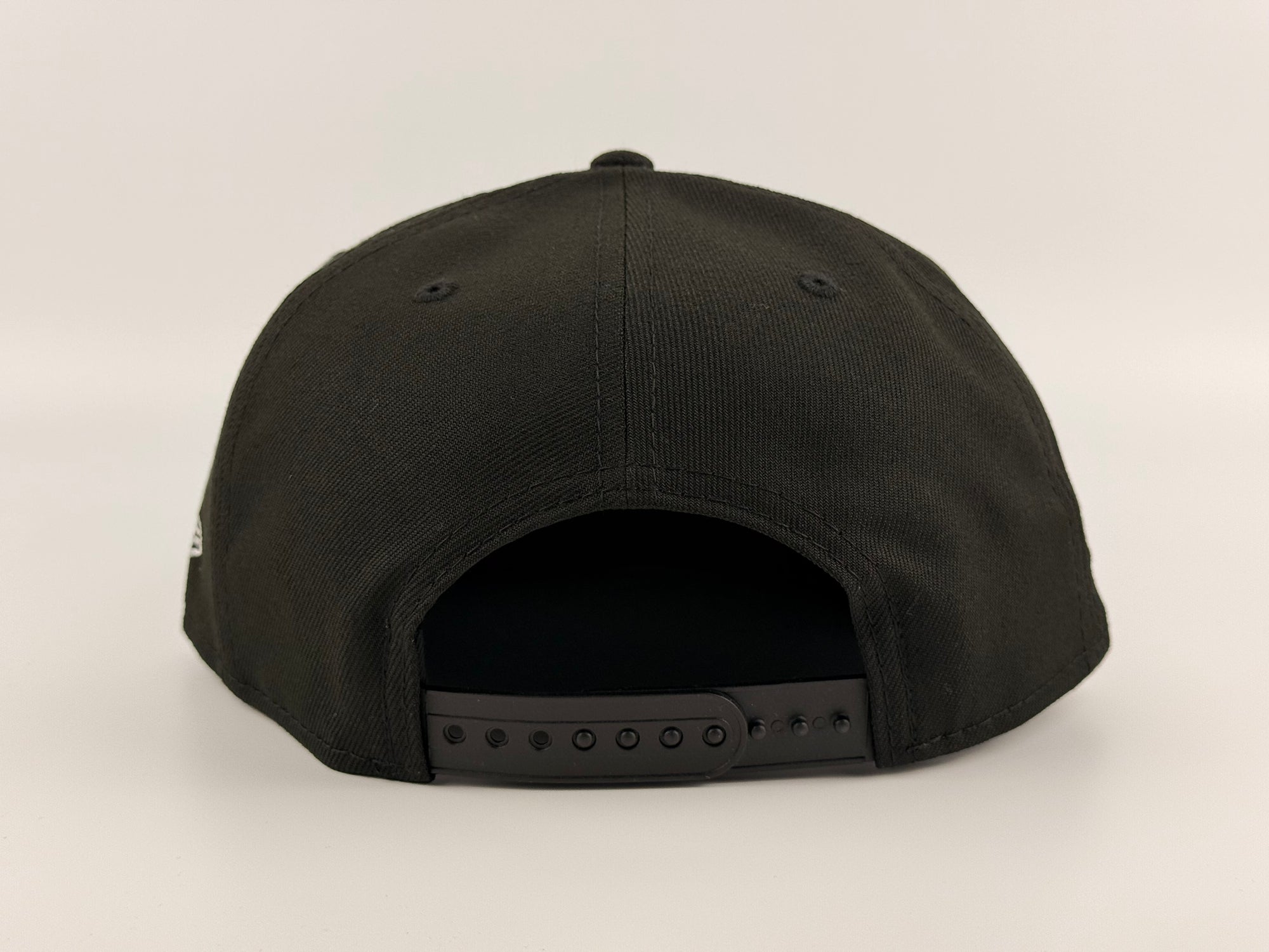 Las Vegas Raiders New Era 950 Snapback Black LV Side Patch