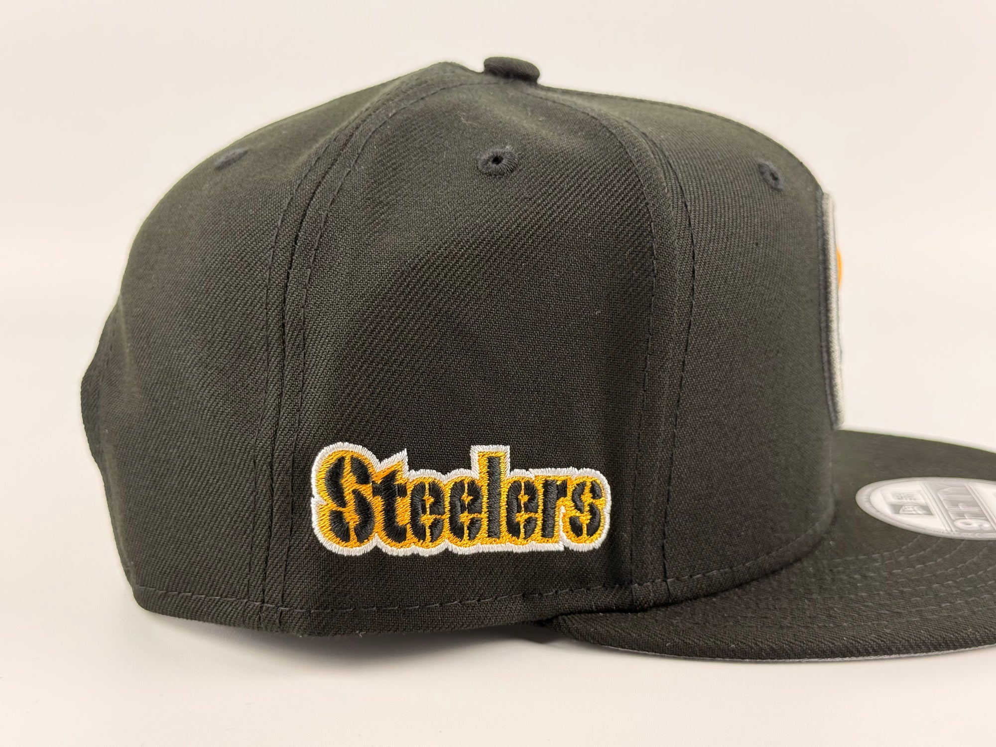 Pittsburgh Steelers New Era 950 Snapback Cap Black Steelers Side Patch