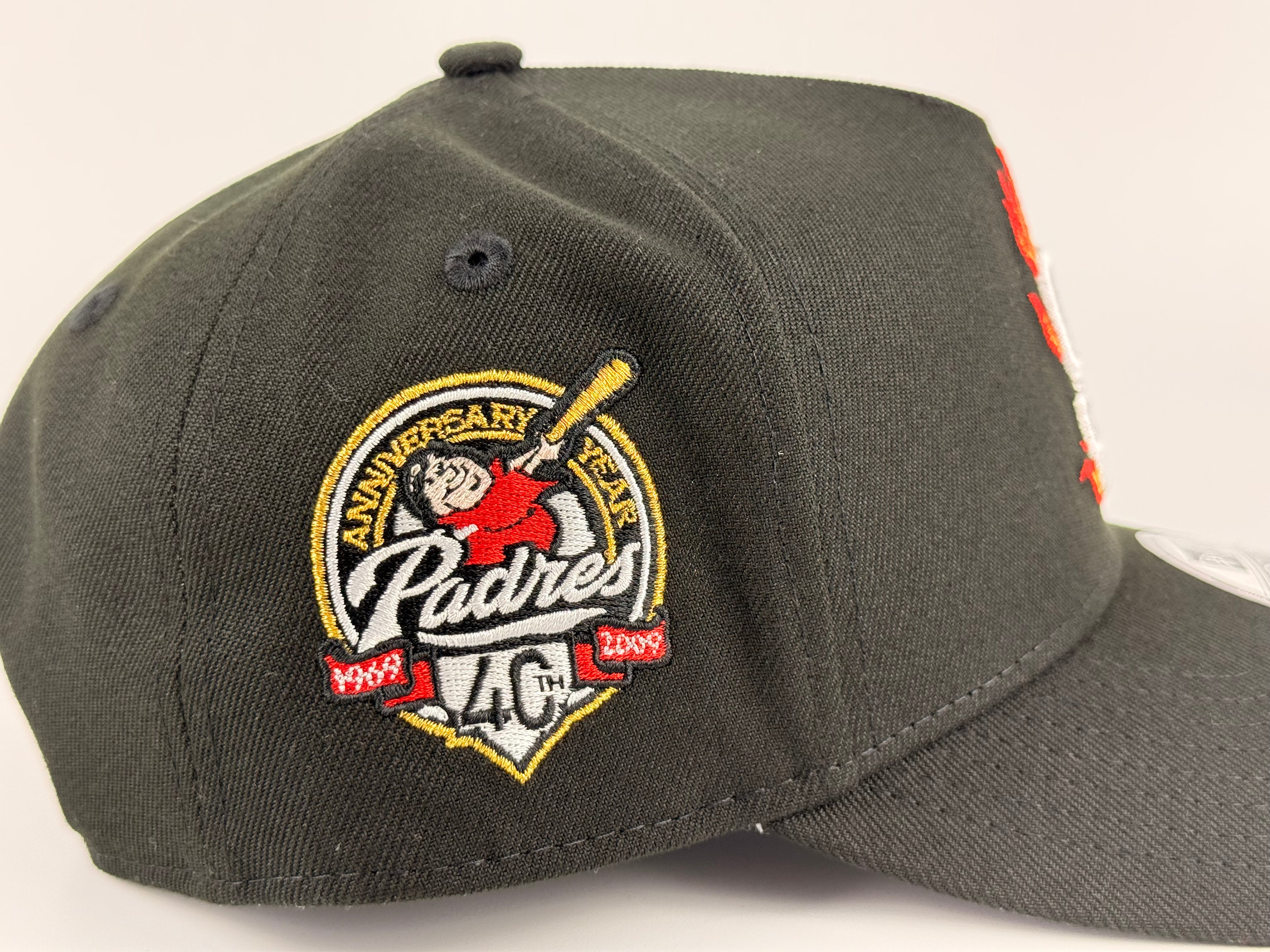 San Diego Padres New Era 940 A-Frame Ajustable Black 40th Anniversary Side Patch