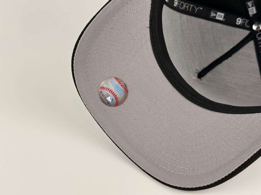 San Diego Padres New Era 940 A-Frame Ajustable Black 40th Anniversary Side Patch