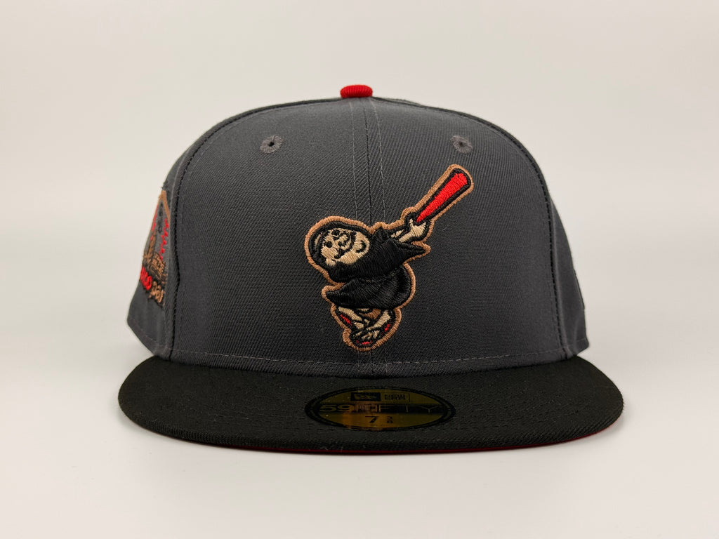 San Diego Padres Swinging Friar Petco Park Side Patch New Era Cap 5950 Fitted Hat Gray/Black